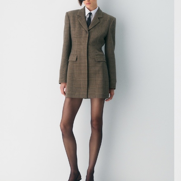 Aritzia Taupe Checkered Blazer Dress - Picture 3 of 10